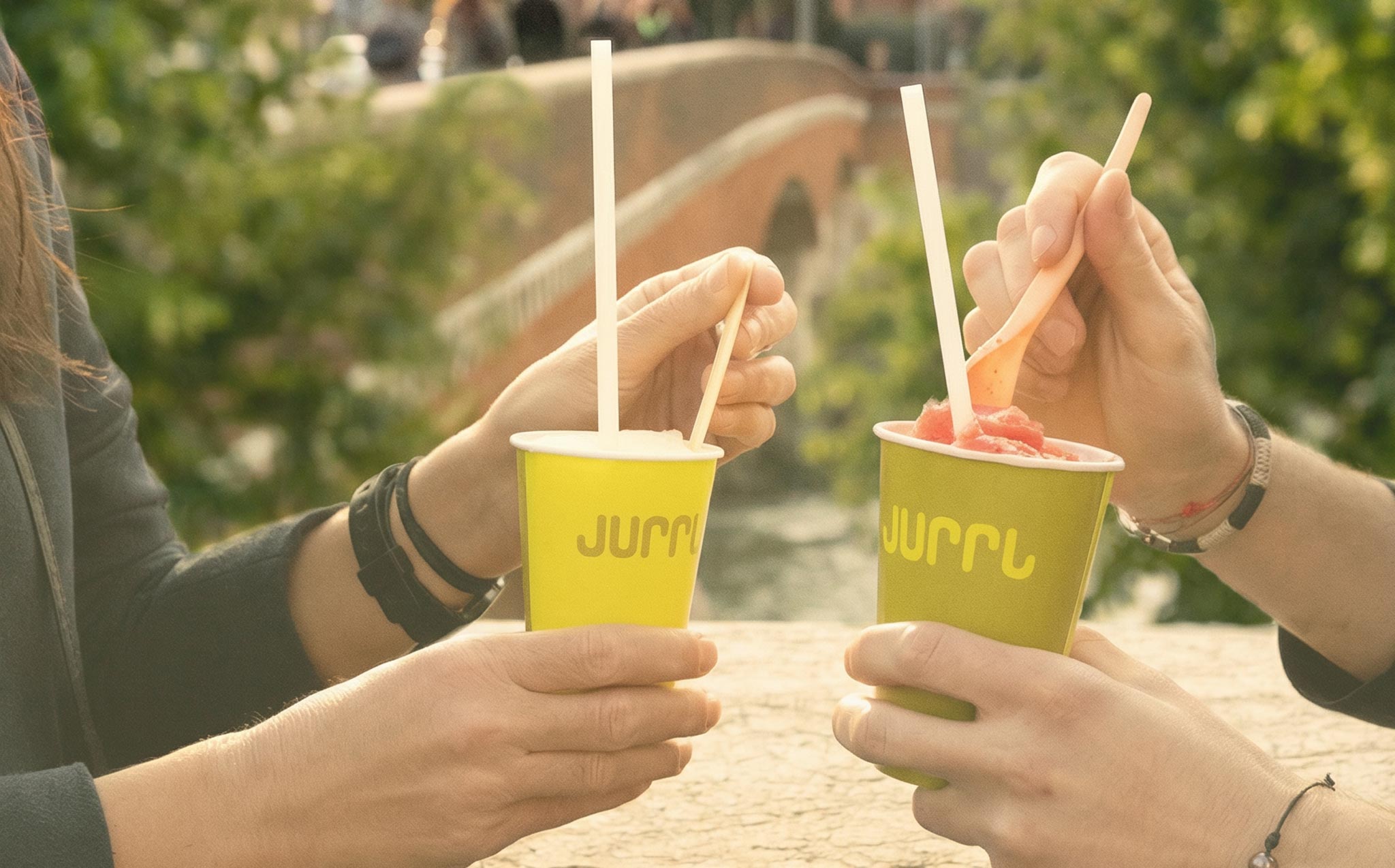 Ghiaccioli artigianali e granita siciliana. L’estate secondo Jurri